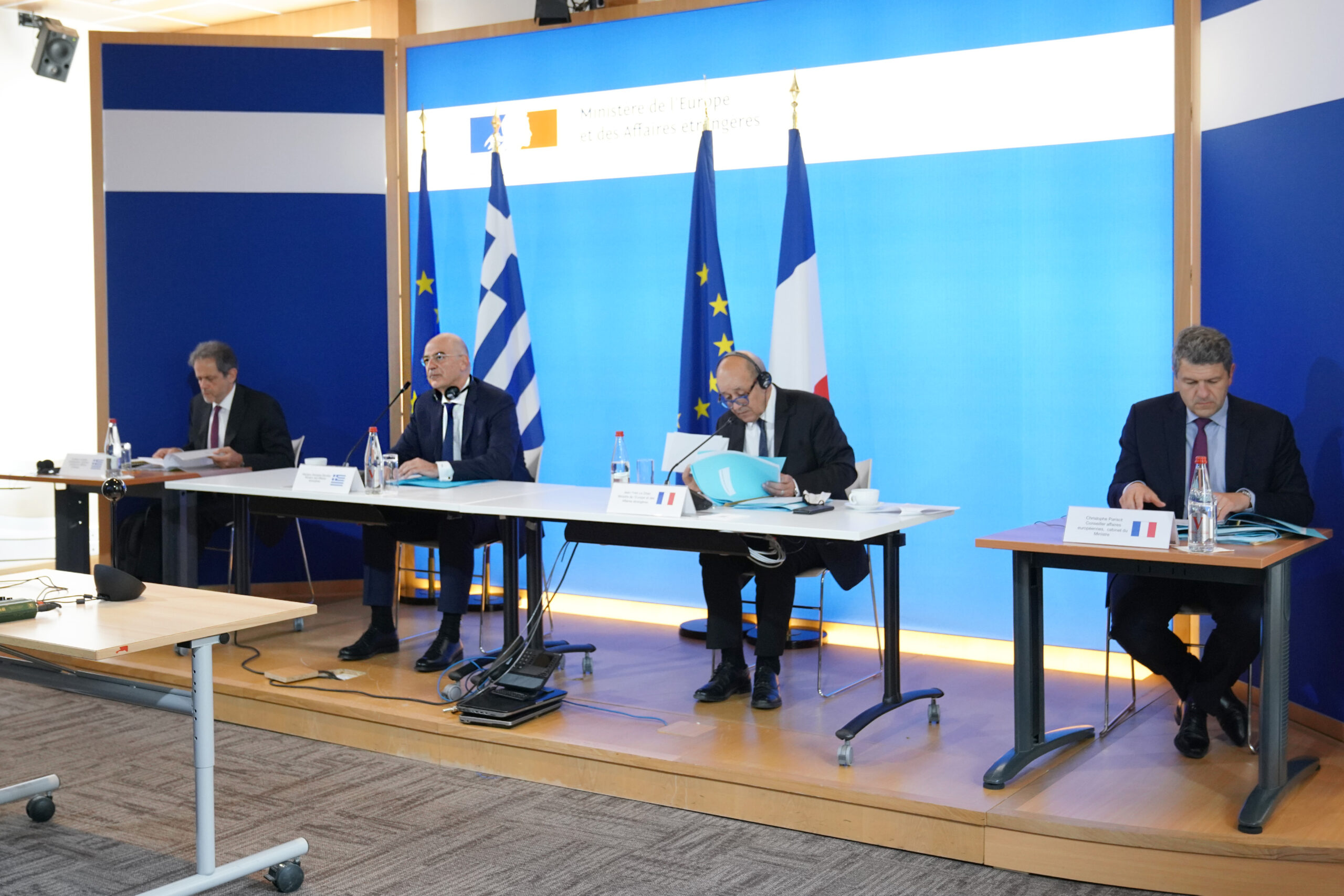 Επίσκεψη του Υπουργού Εξωτερικών, Νίκου Δένδια, στη Γαλλία και συμμετοχή του στο Συμβούλιο Εξωτερικών Υποθέσεων (ΣΕΥ) της ΕΕ (Παρίσι, 15.06.2020)