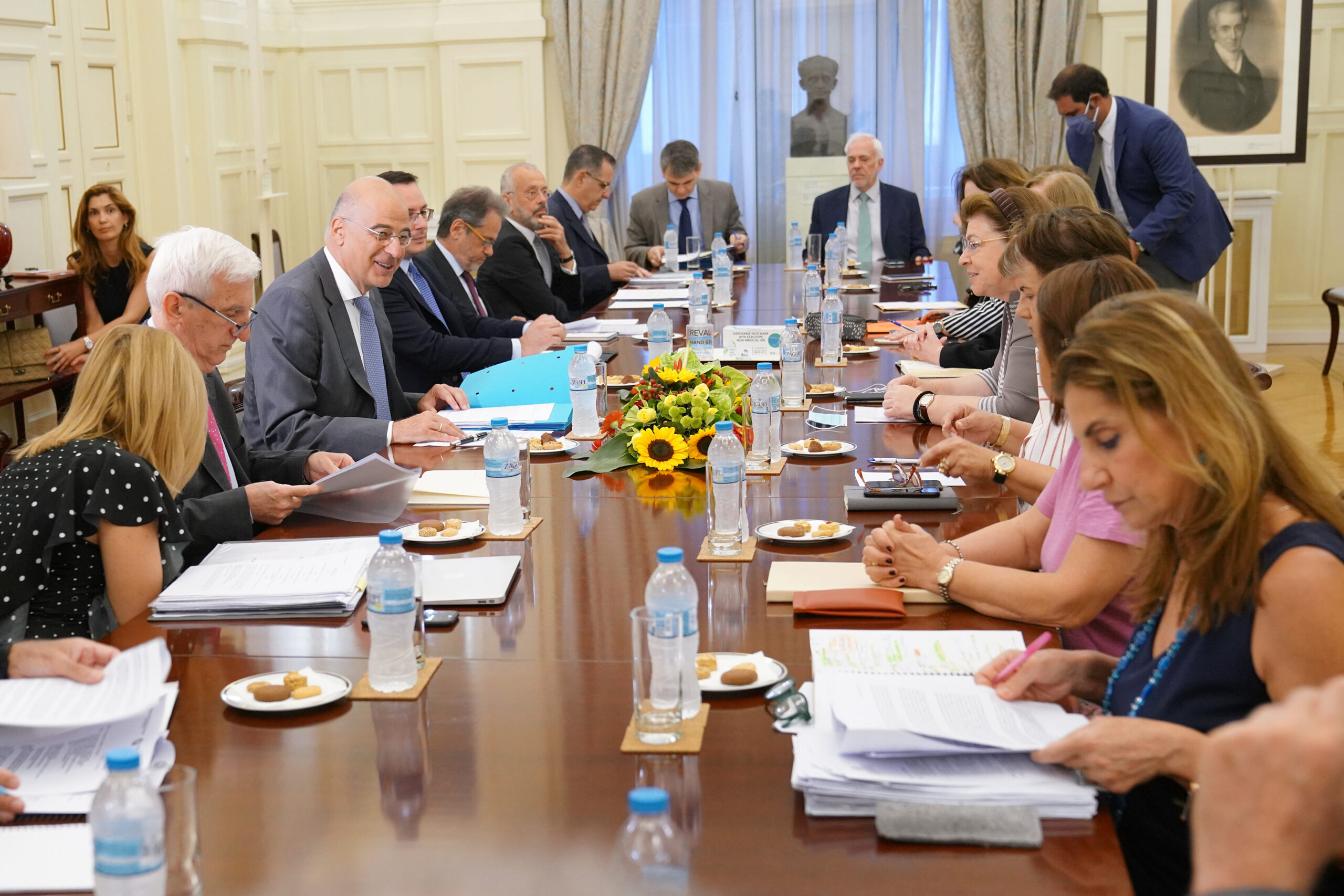 Σύσκεψη στο Υπουργείο Εξωτερικών με θέμα την Αγία Σοφία υπό του ΥΠΕΞ,  Νίκου Δένδια με την Υπουργό Πολιτισμού  Λίνα Μενδώνη (Αθηνα 22/07/2020)