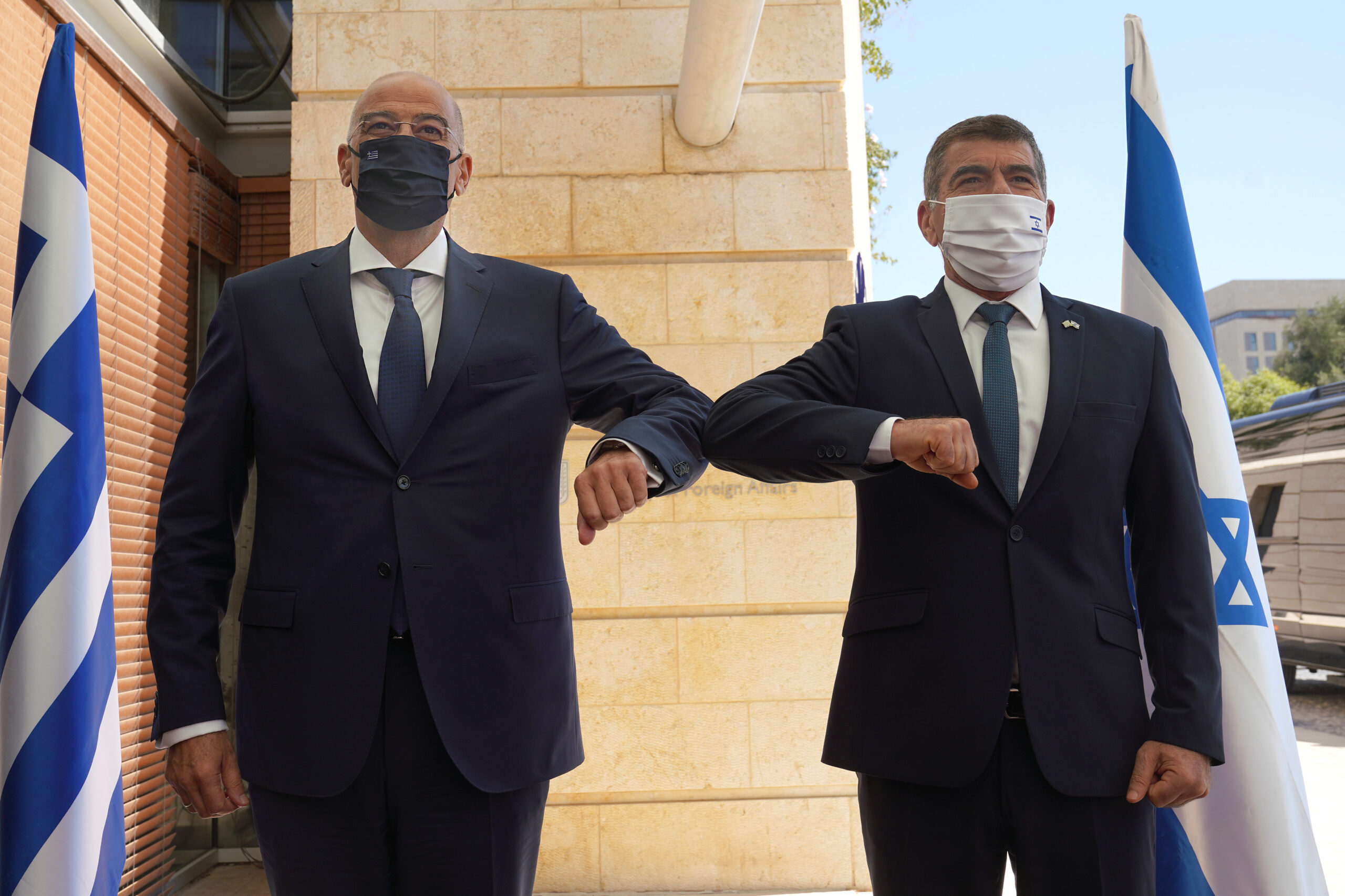 Επίσκεψη του Υπουργού Εξωτερικών, Νίκου Δένδια, στο Ισραήλ. Πρώτη συνάντηση με τον Υπουργό Εξωτερικών, Gabi Ashkenazi,  (Ιερουσαλήμ,13.08.2020)