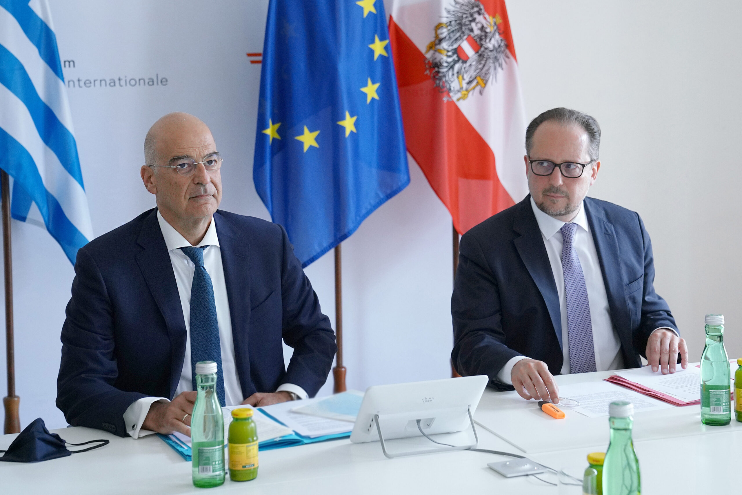 Συμμετοχή με τηλεδιάσκεψη, στο έκτακτο Συμβούλιο Εξωτερικών Υποθέσεων, των Υπουργών Εξωτερικών Νίκου Δένδια και της Αυστρίας, Alexander Schallenberg  (Βιέννη, 14.08.2020)