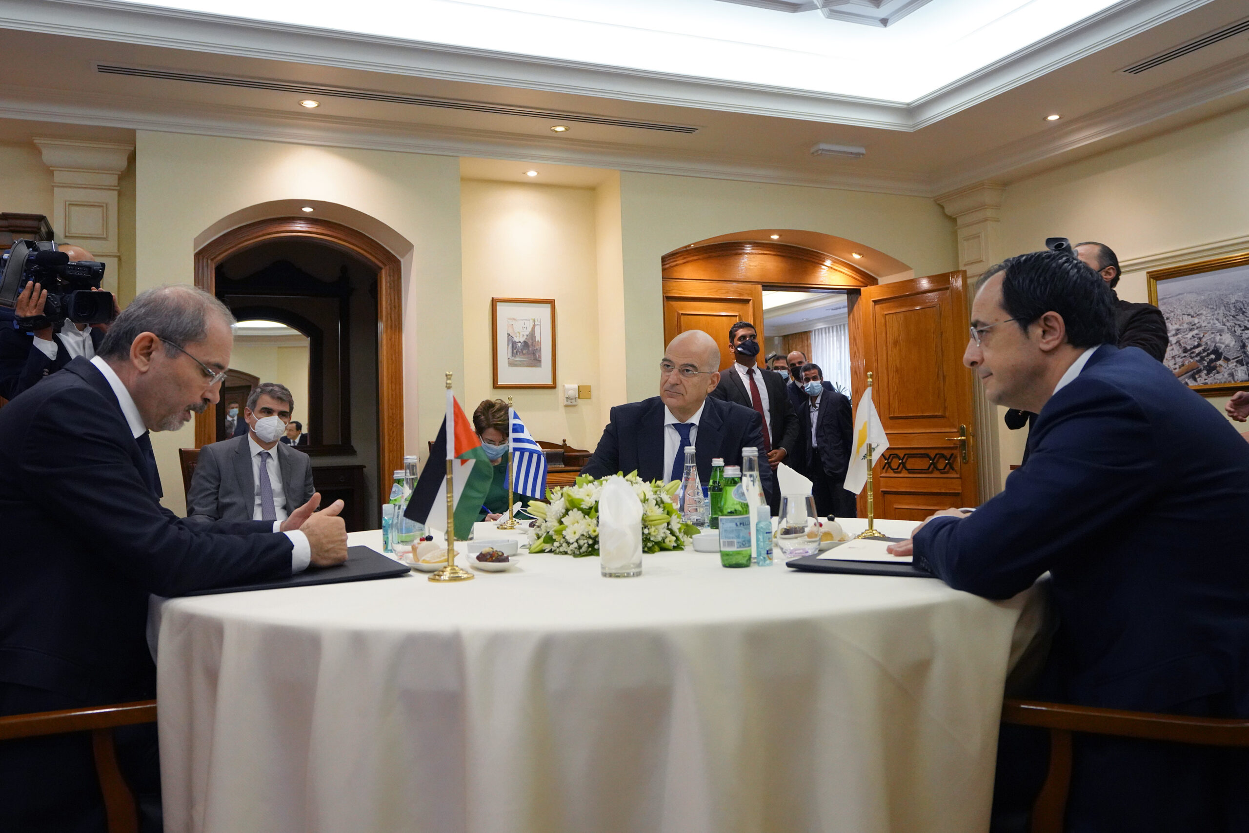Αυθημερόν μετάβαση Υπουργού Εξωτερικών, Νίκου Δένδια, στην Ιορδανία για την τριμερή Σύνοδο Υπουργών Εξωτερικών Ελλάδας – Κύπρου – Ιορδανίας  (Αμμάν, 08.12.2020)